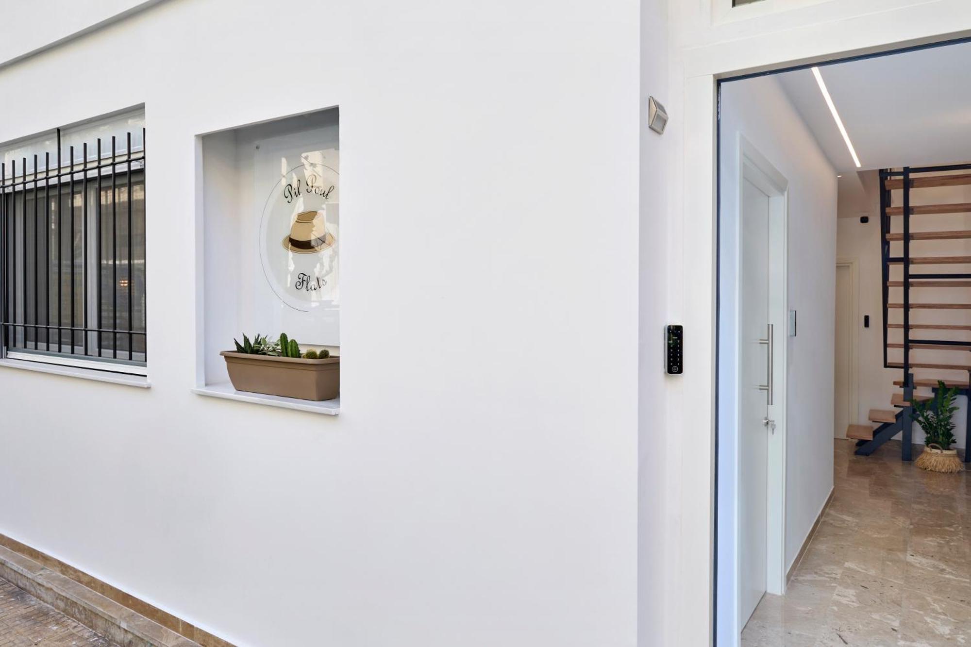 Pil Poul Athens Rooms Экстерьер фото