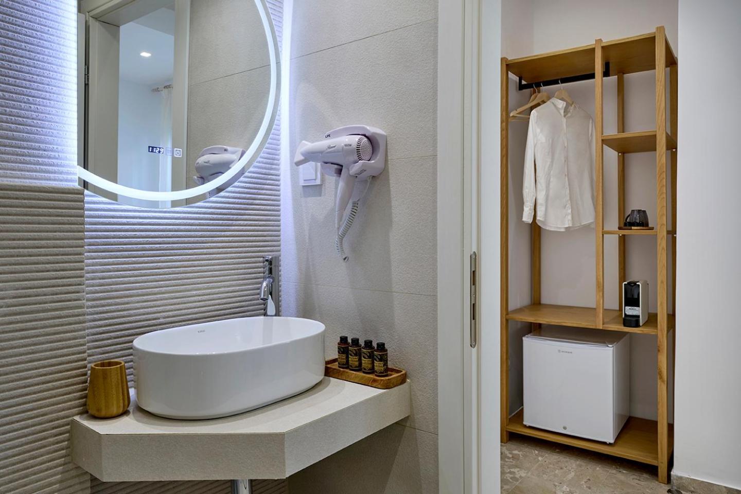 Pil Poul Athens Rooms Экстерьер фото